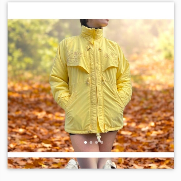 far west fashions Jackets & Blazers - Vintage Far West Yellow
Embroidered Funnel Neck Jacket
Coat Size M EUC Retro